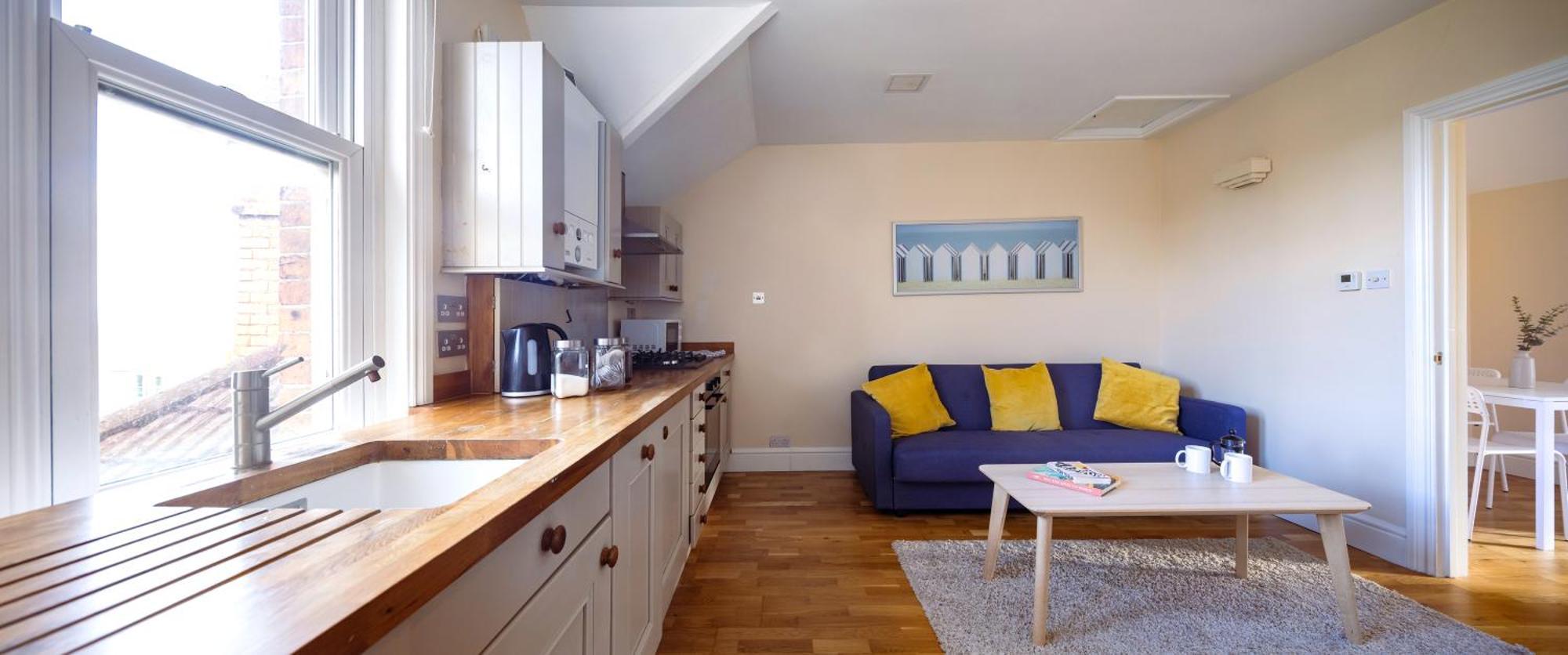 Guildford Station With Parking Apartment Bagian luar foto